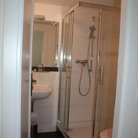 Hahnmuehle 1323 Hotel 3*