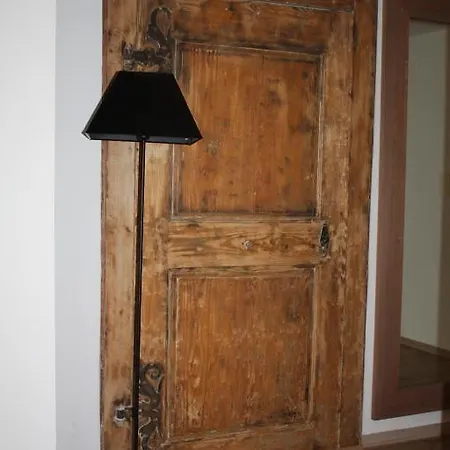 Hahnmuehle 1323 Hotel 3*